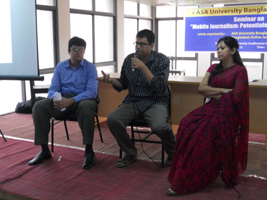 A Seminar on Mobile Journalism at the campus